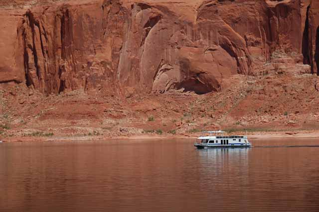 a houseboat on lake powell 